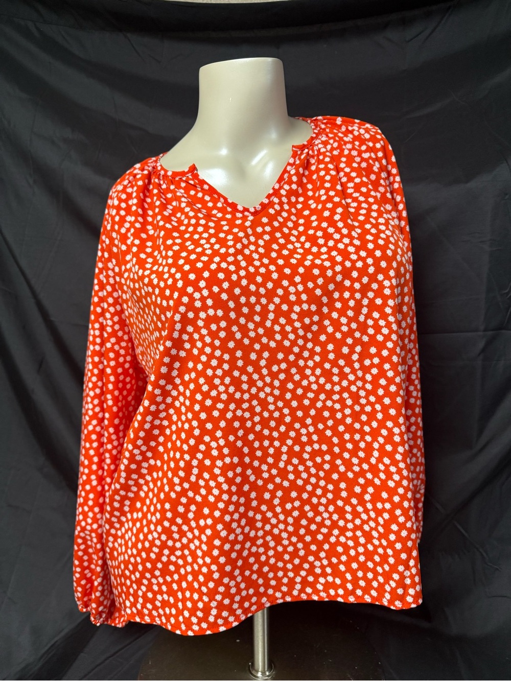 Women's red/orange Floral-Print Blouse - Lightweight V-Neck